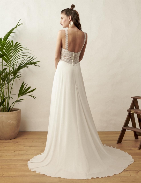 Rock My World by Marylise at The Little Bridal Boutique