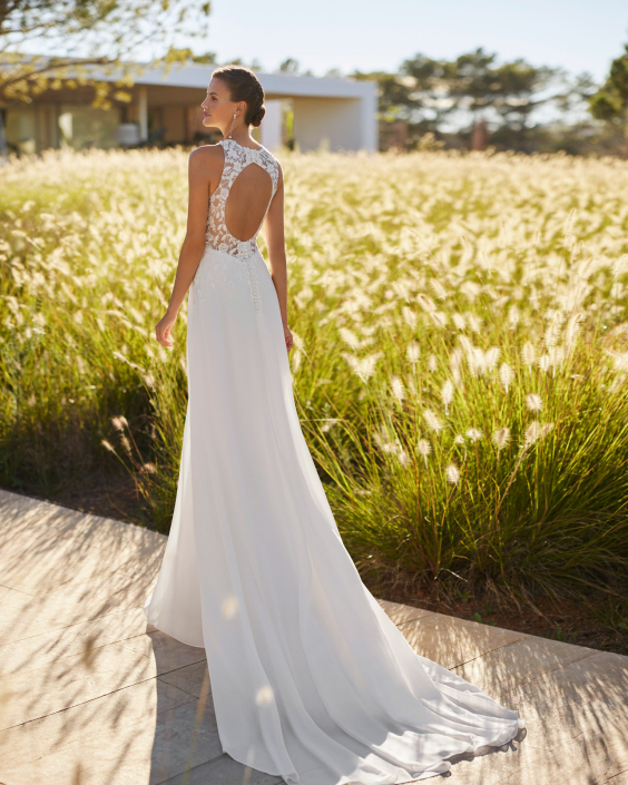 Sany – £1370 Sany – £1370