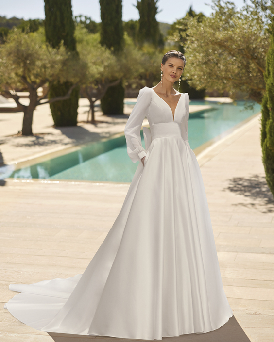 Zuley – £1160 Zuley – £1160 Sleeve version from £375. Available in Satin, Organza, and Mikado.
