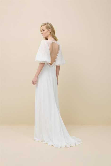 Rembo Poderosa at The Little Bridal Boutique
