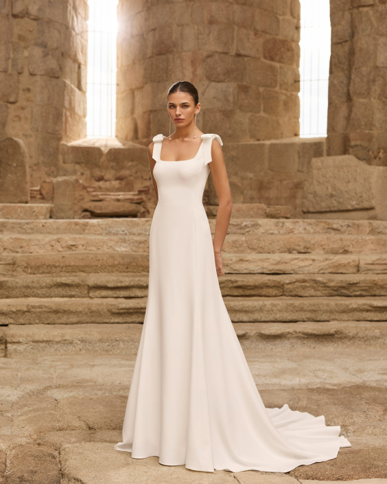 Paiva by Adriana Alier at The Little Bridal Boutique